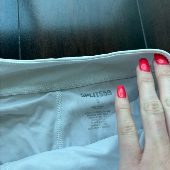 Splits 59 VENUS HIGH WAIST RIGOR SKORT - Picture 3 of 3